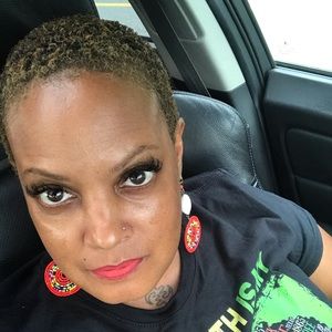 Meet your Posher, Nichole